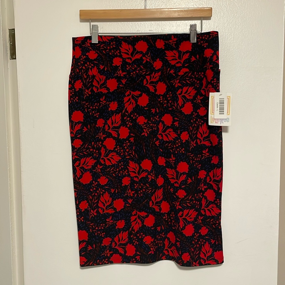 NEW LuLaRoe Cassie Skirt. Large